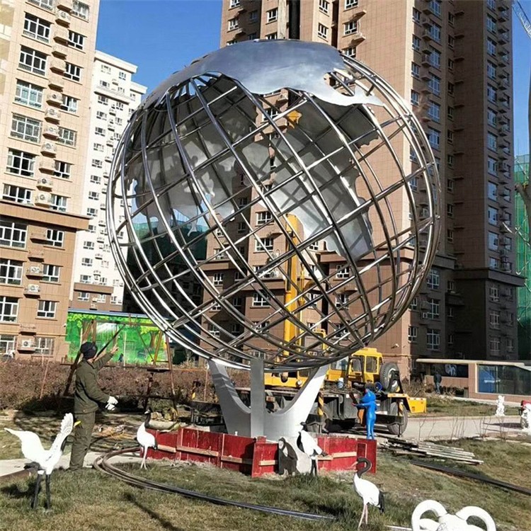 不銹鋼抽象雕塑